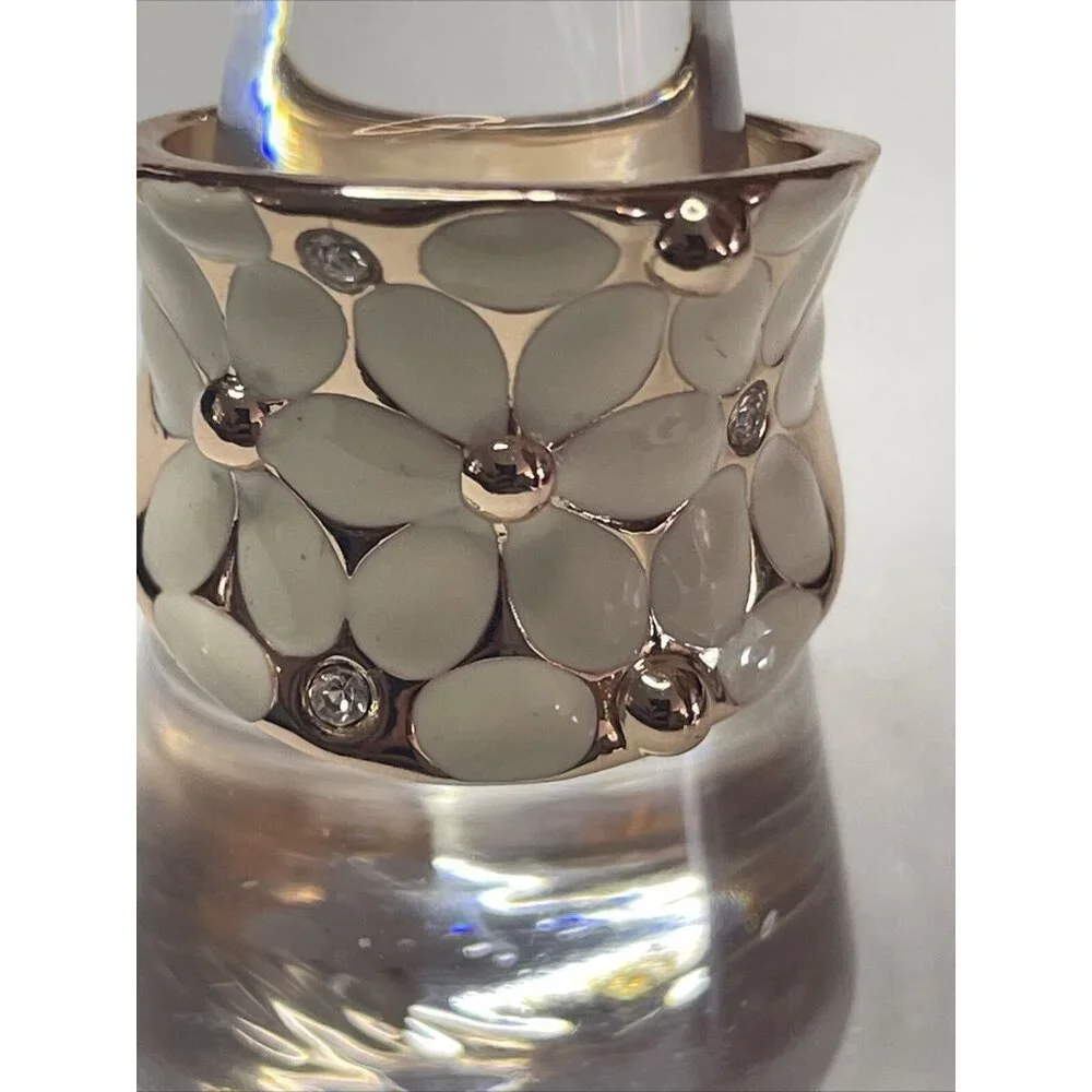 Roxi‎ Golden White Enamel Crystals Daisies Costume Ring Size 7.5 New No Tag